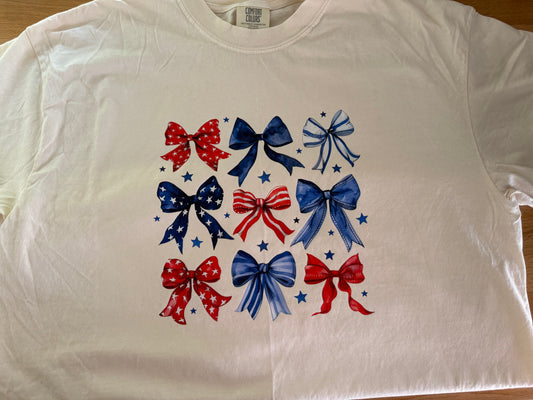 Bows Tee