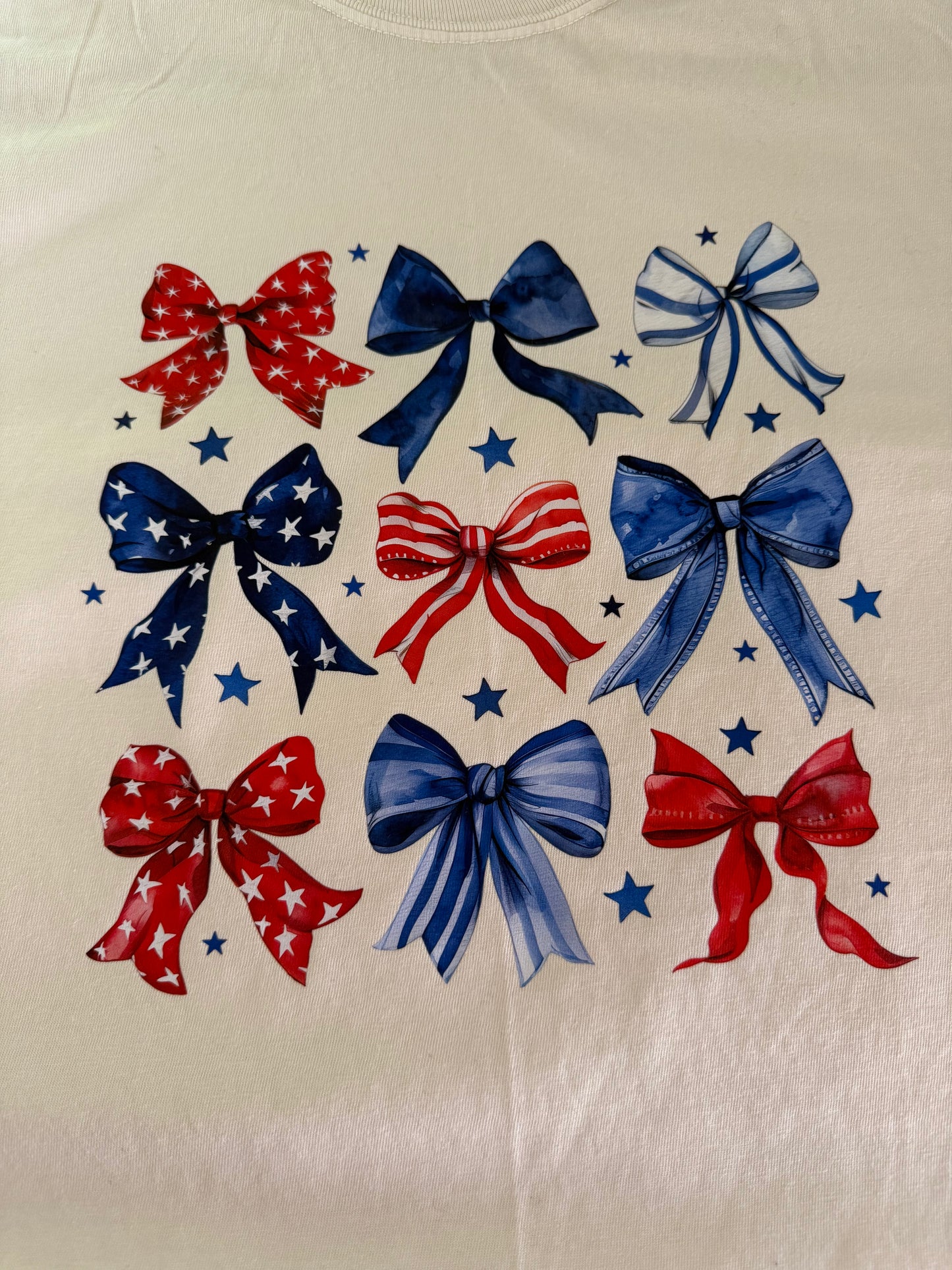 Bows Tee