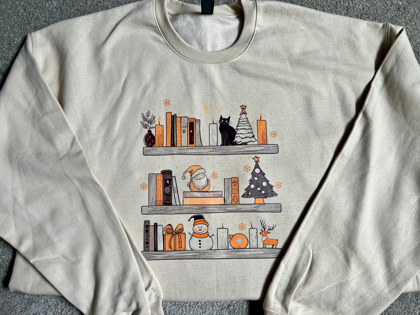 Bookshelf Crewneck